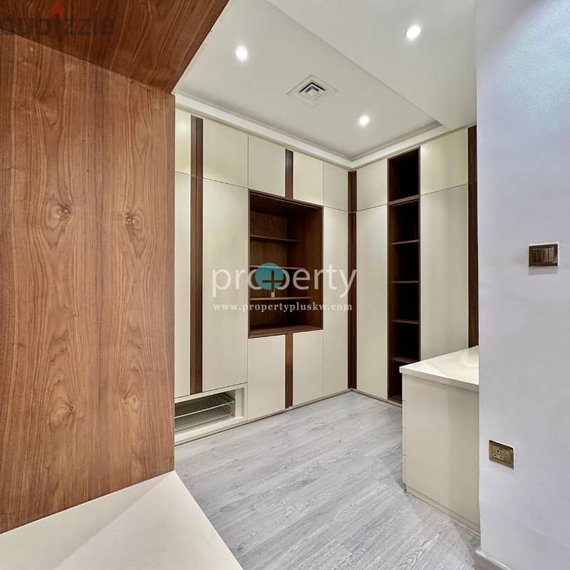 Spacious floor with downtown view for rent in Mansouriya 1