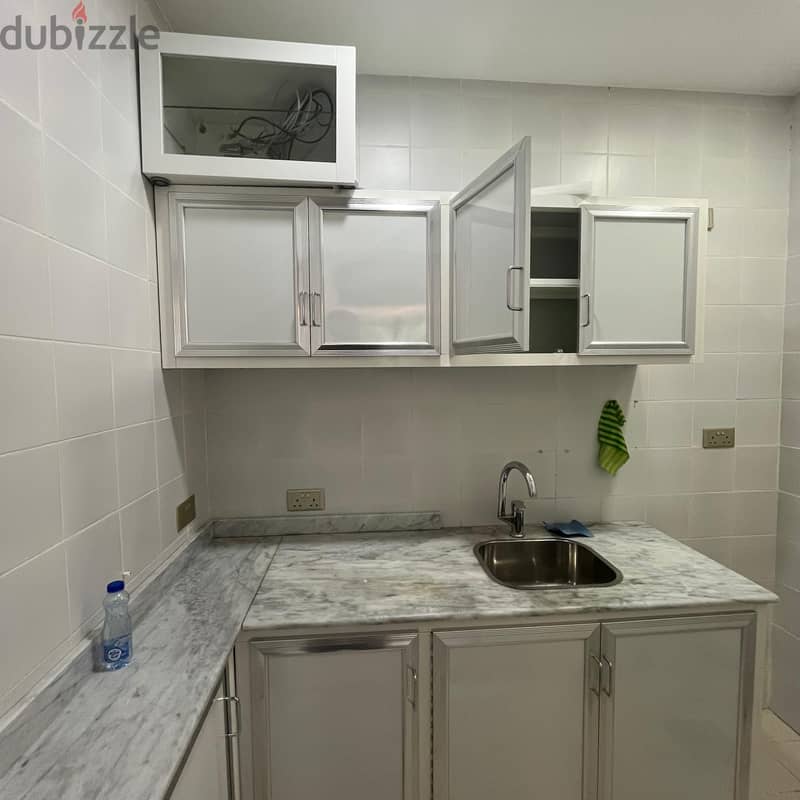 Half floor investment for rent in Jabriya 9