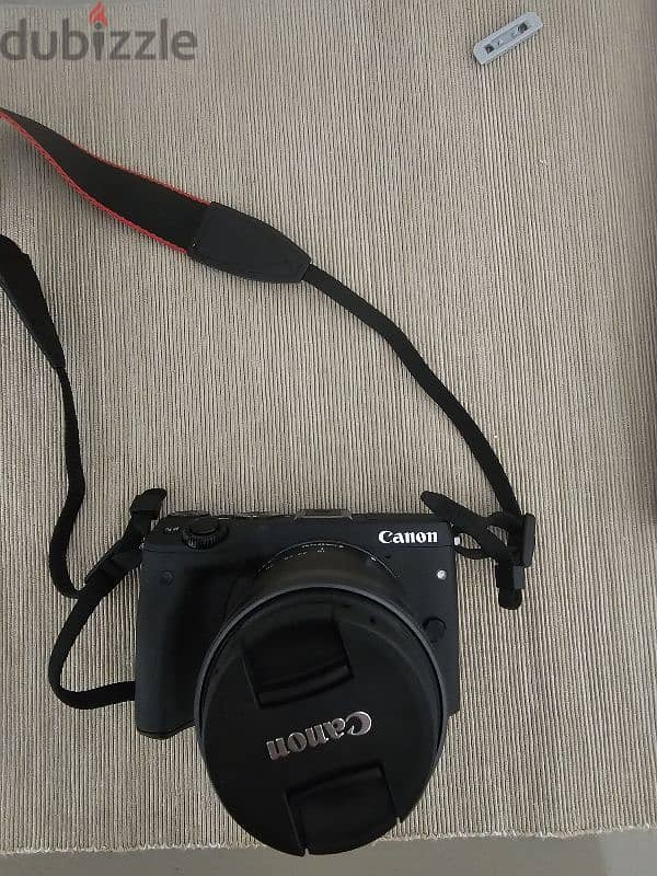 EOS M3 mirrorless camera in good condition 1