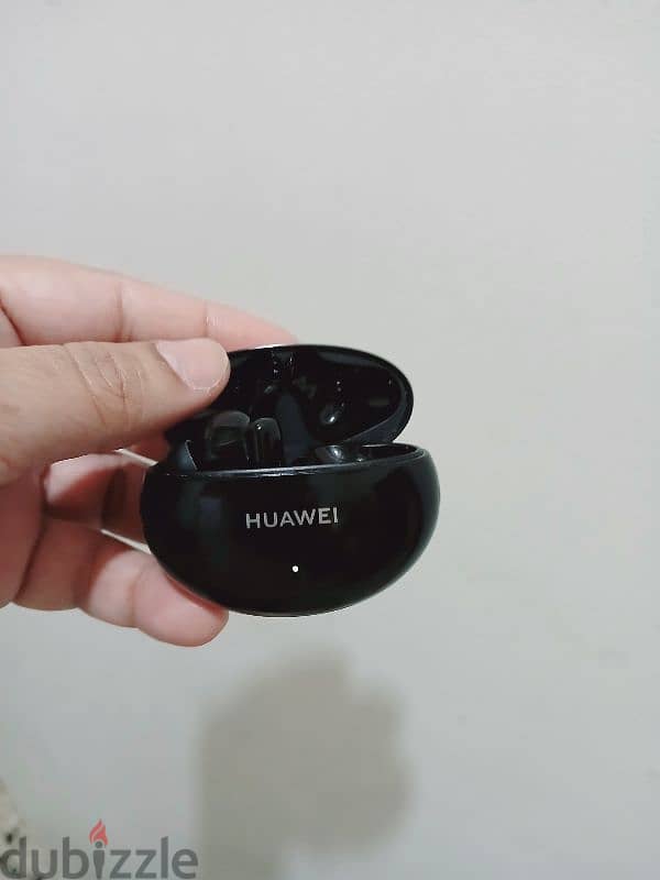 Huawei Free buds only left side available in new condition with ANC 2