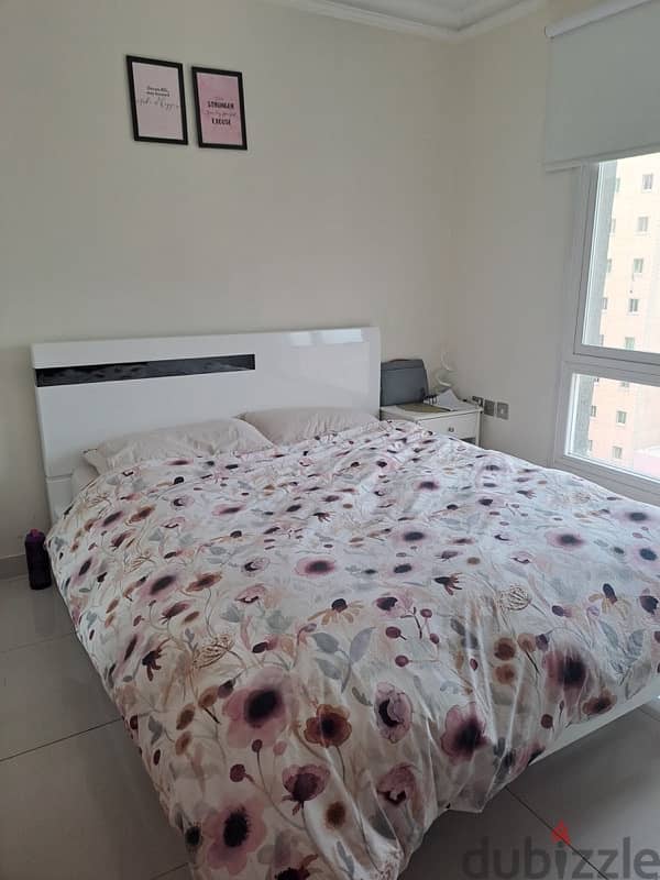 Fully furnished 2BHK apartment for sale 0