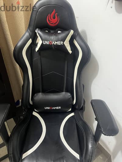 Gaming chair