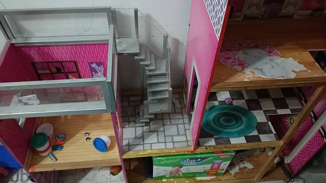 Ikea double bed and huge doll house for sell 1