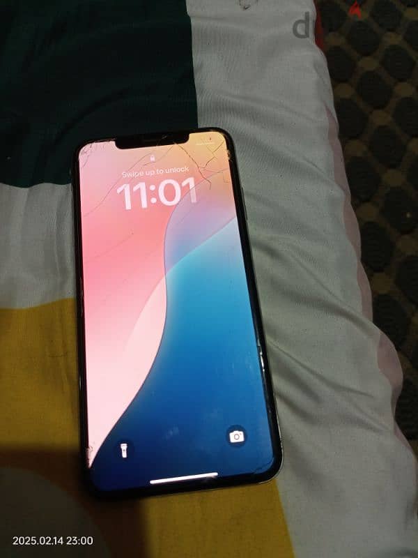 xs max 64gb all original have box cable everything good 0