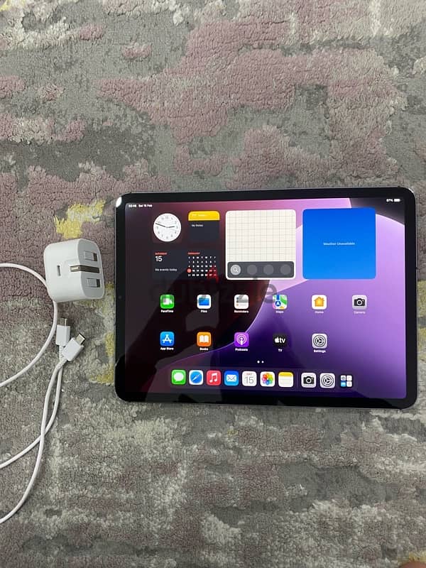 ipad pro 11 inch 256gb SIM card very good condition 1