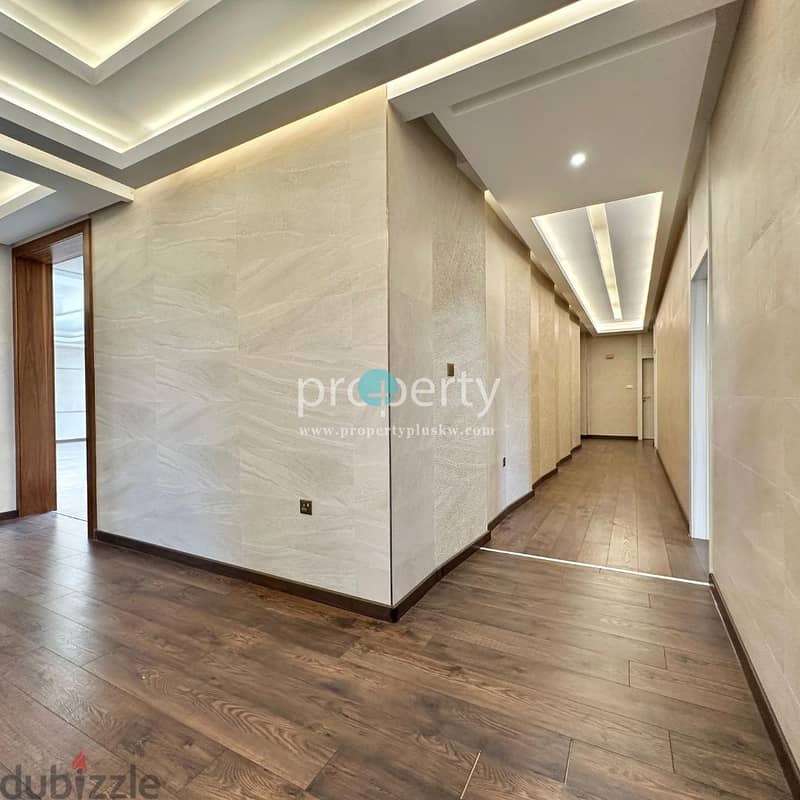 Spacious floor with downtown view for rent in Mansouriya 11