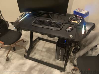 gamaz gaming desk for sale