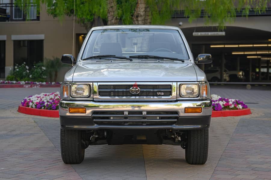 Toyota Pickup 1992 Deluxe 4x4 WhatsApp Chat : +16266453424 6