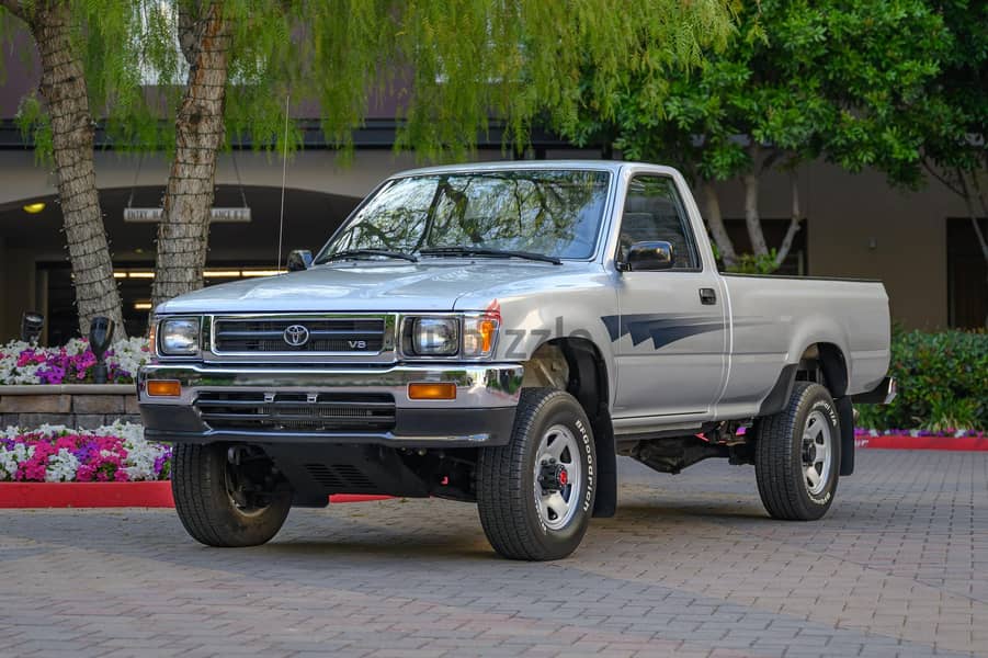 Toyota Pickup 1992 Deluxe 4x4 WhatsApp Chat : +16266453424 7