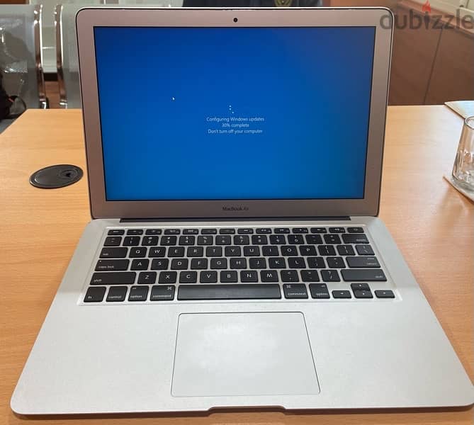 Urgent sell Apple MacBook Air 2014 13inch 7