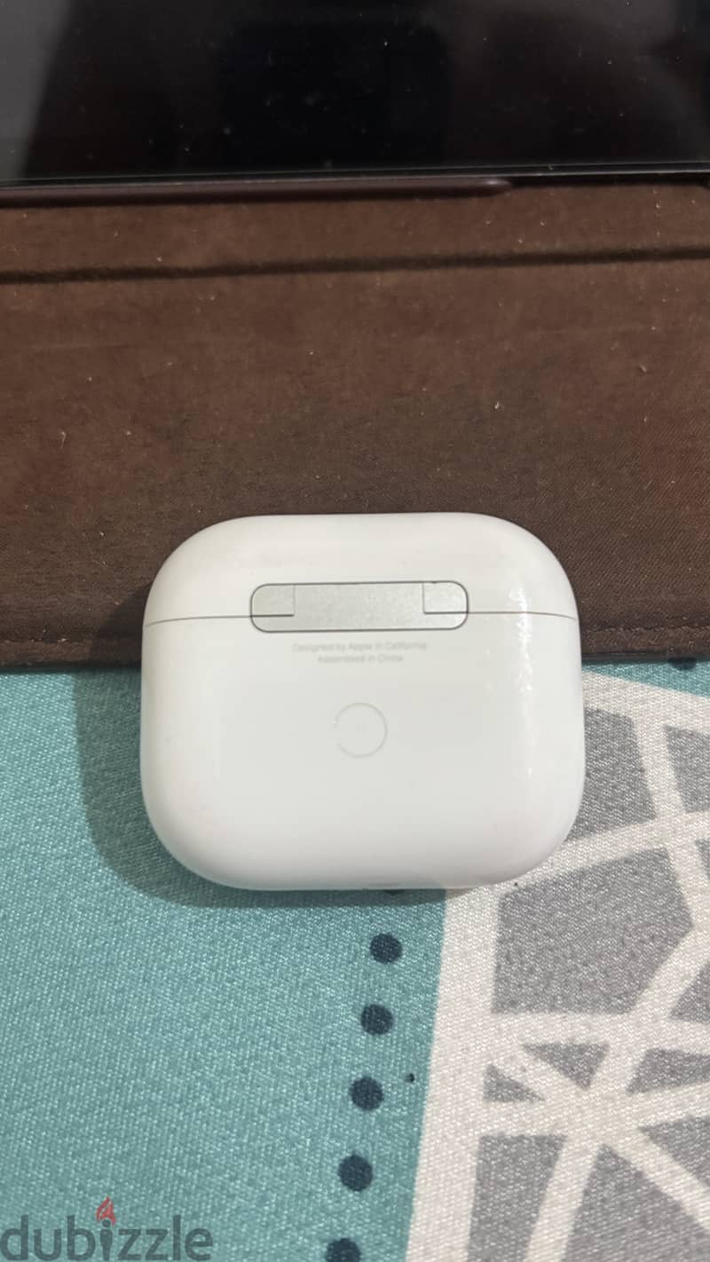 Apple Watch 7 series 45 mm cellular model with AirPods 3 free 3