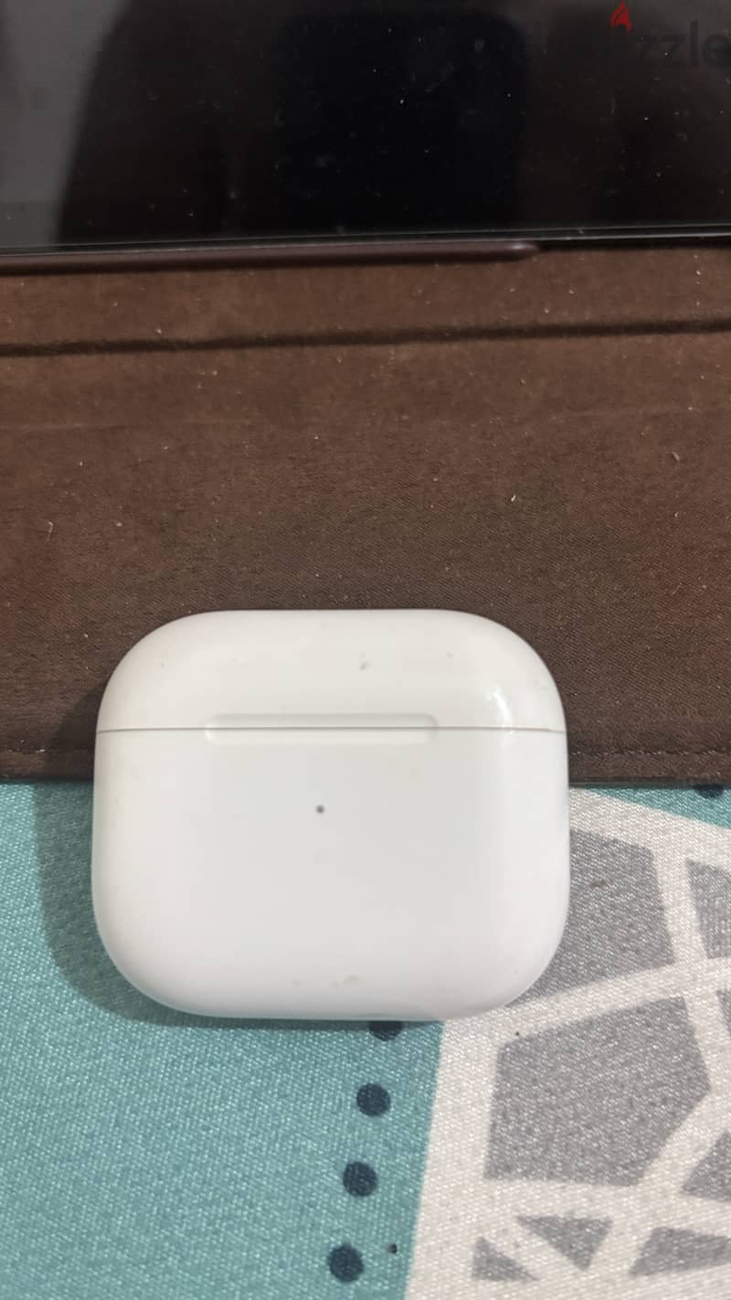 Apple Watch 7 series 45 mm cellular model with AirPods 3 free 7