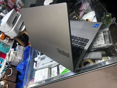 Lenovo Core i5