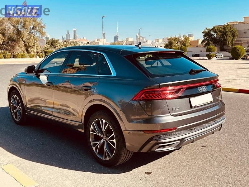 Audi Q8 2021 40K 5