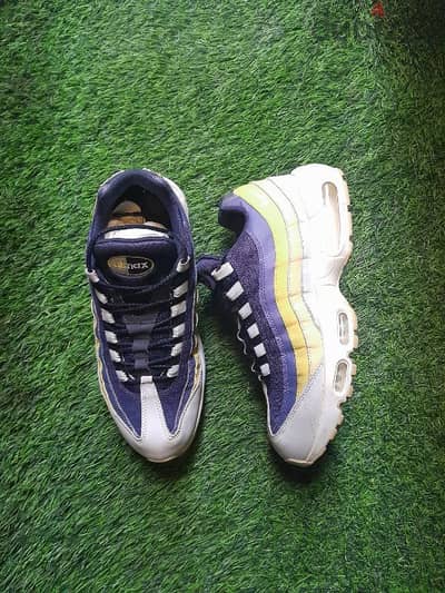 Size 44 AIR Nike MAX Original Shoes