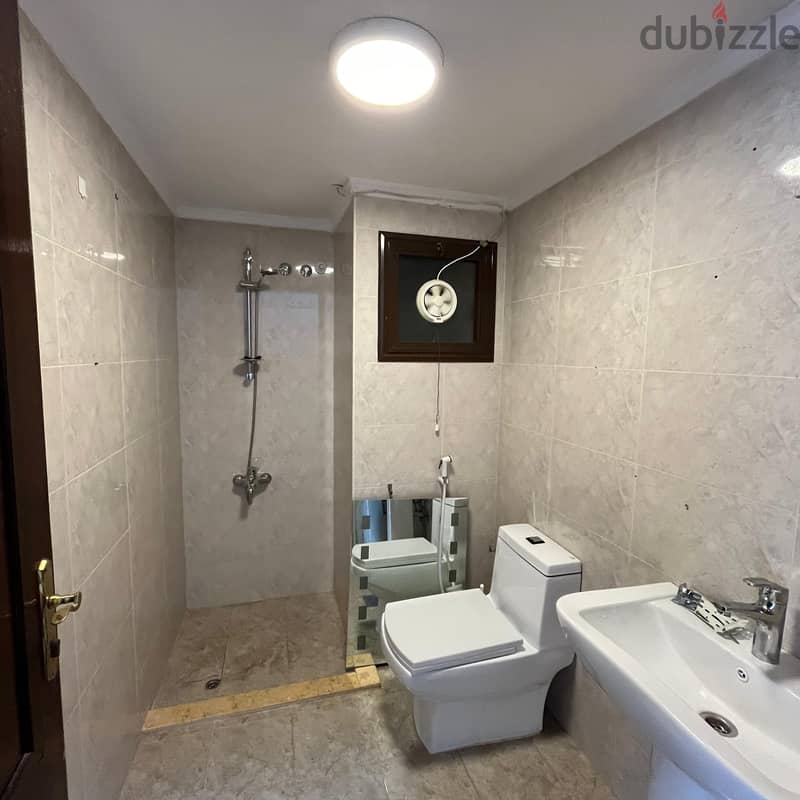 Apartment with sea view for rent in Salmiya 7