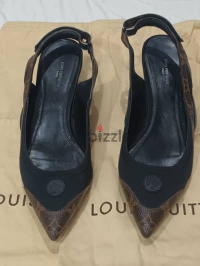 Louis vuitton midheels size 39