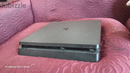 PS4 slim in excellent condition in exchange with Samsung S24 ultra