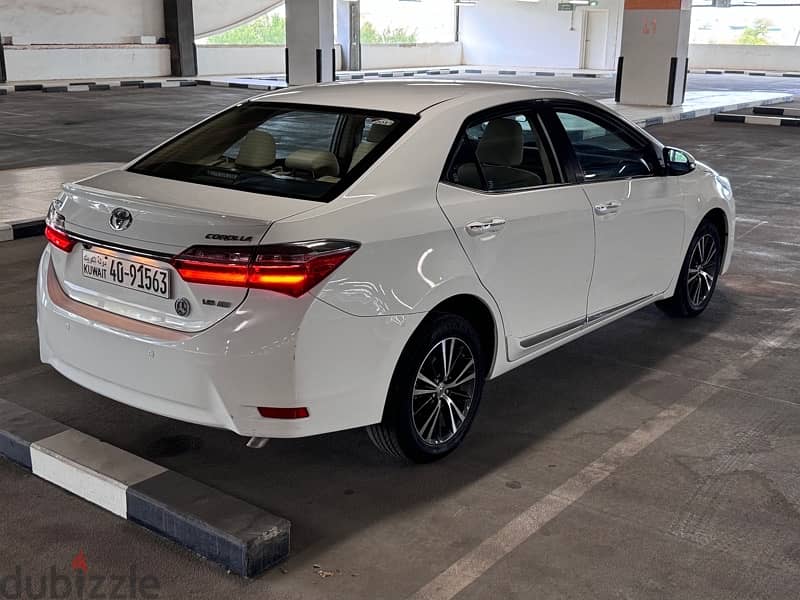 Toyota Corolla 2017 GLi 3