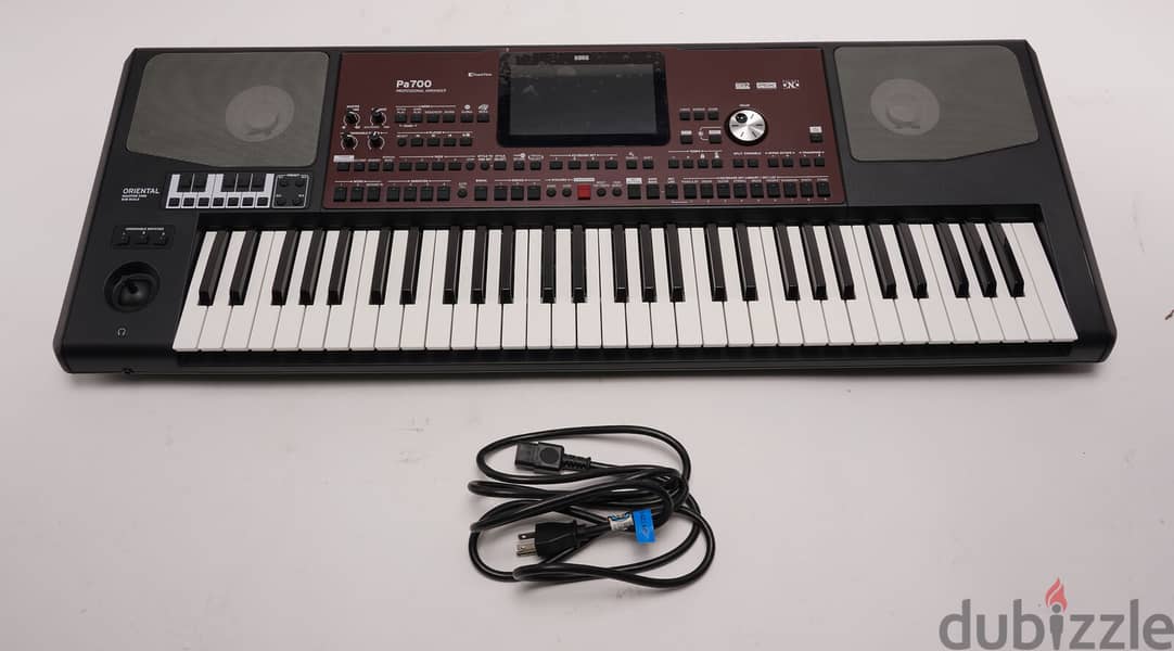 wataps +1(662)3519388 Korg PA700R Oriental 61-Key Arranger Workstation 0