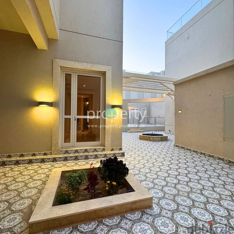 4 bedroom Complex Villa for rent in Abu Al Hasaniya 0