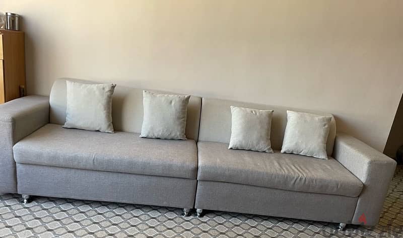 Sofa for sell 0