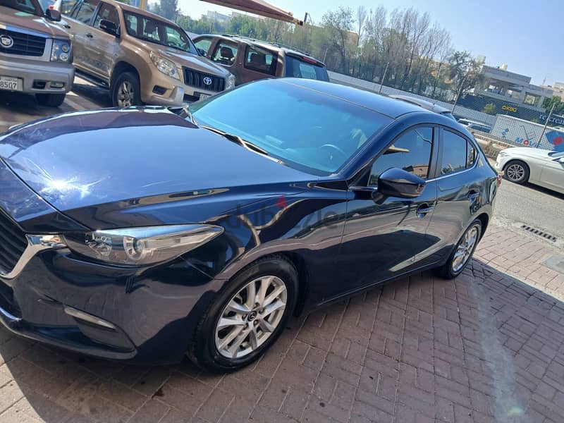 Mazda 3 model 2018 for sale 1