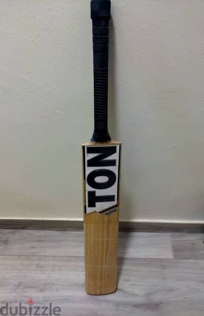 cricket bat