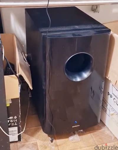 ONKYO SKW-770 POWERED SUBWOOFER 10 INCHI Powerful Bass