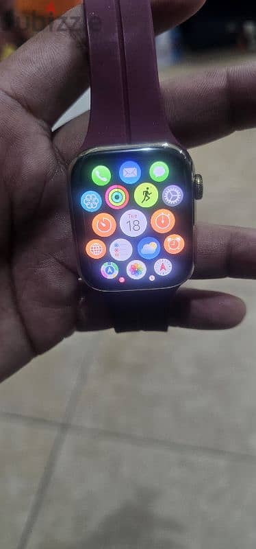 Apple watch series 8 1