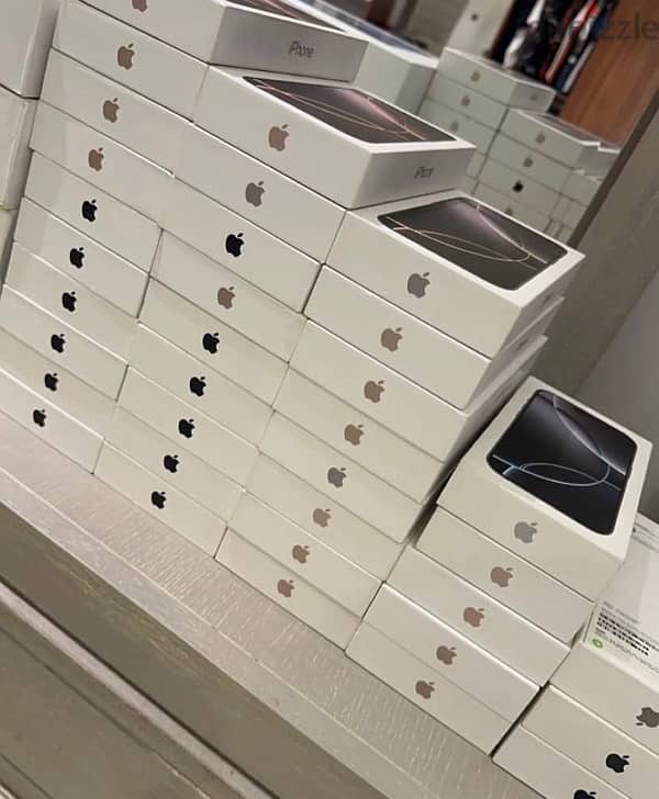 BRAND NEW APPLE IPHONE 15 PRO MAX 1TB NOW AVAILABLE!!!! 1