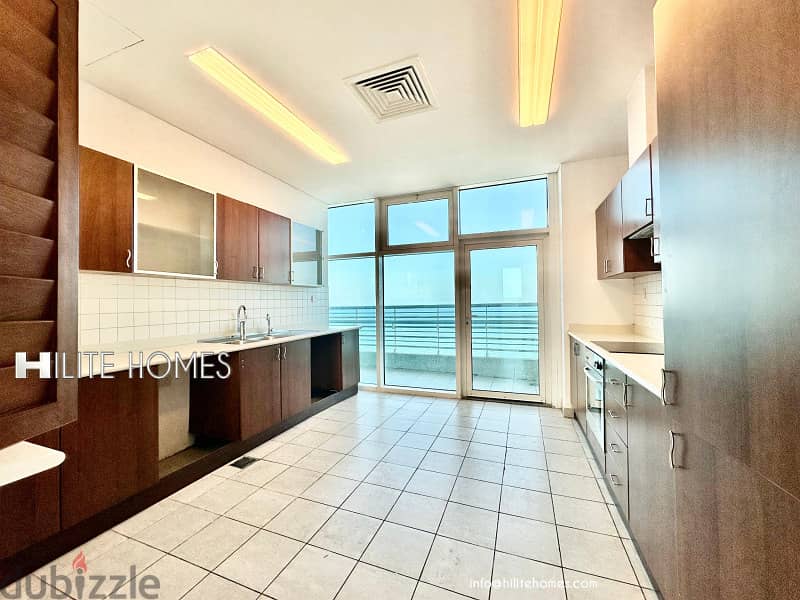 Three bedroom seaview apartment with balcony for rent in Mangaf 11