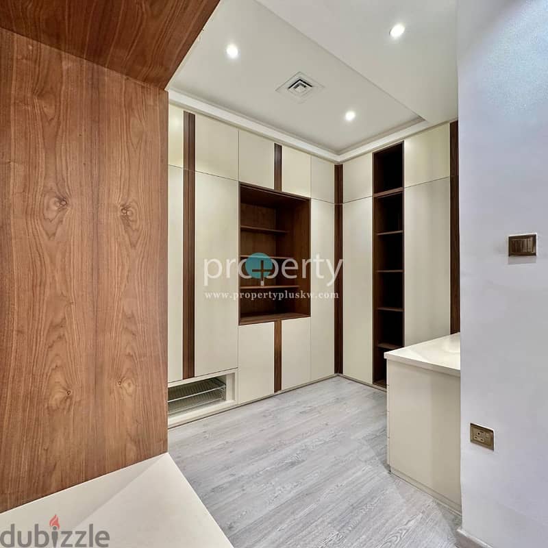 Spacious floor with downtown view for rent in Mansouriya 11