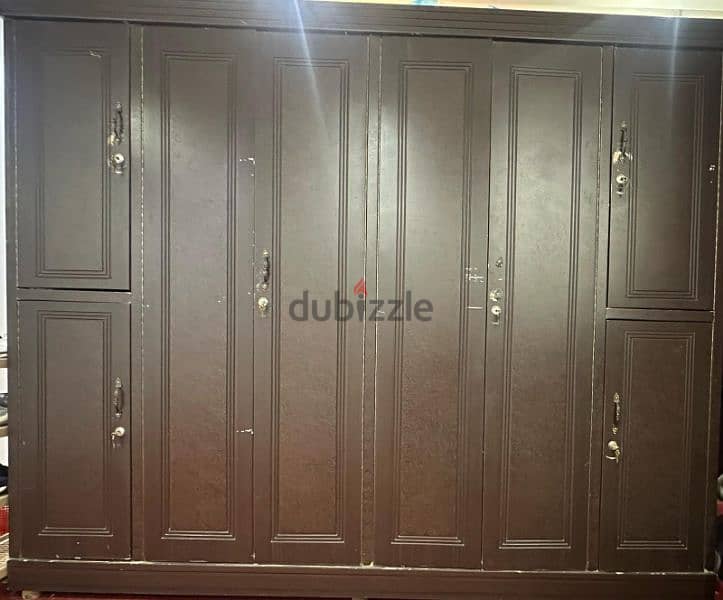 A large wooden cupboard for sale in Farwaniya block 5 2