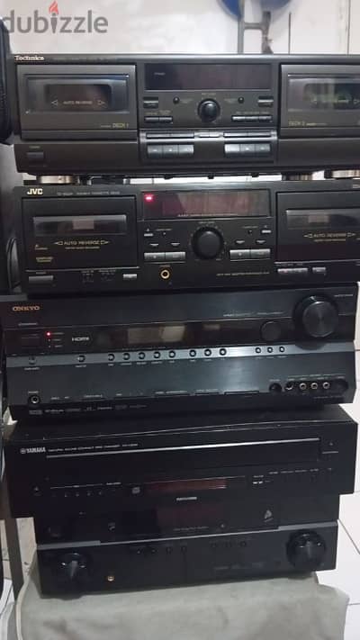 onkyo 7.1 avr  with remote control made in Malaysia