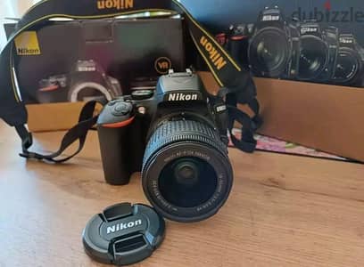 Nikon D5600 DSLR Camera with 18-55mm VR Lens Kit - Black