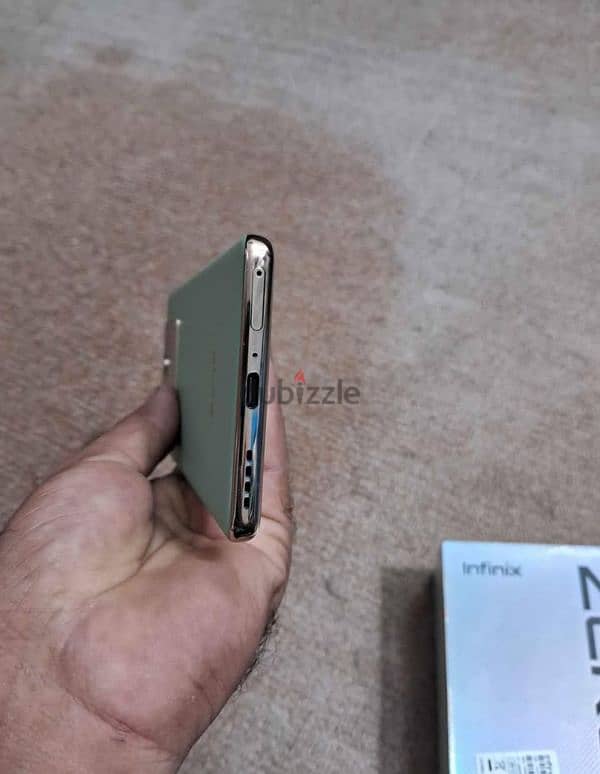 Infinix zero 30 5g like new with box 4