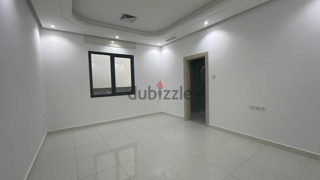 3 Bedroom Floor with Terrace 5