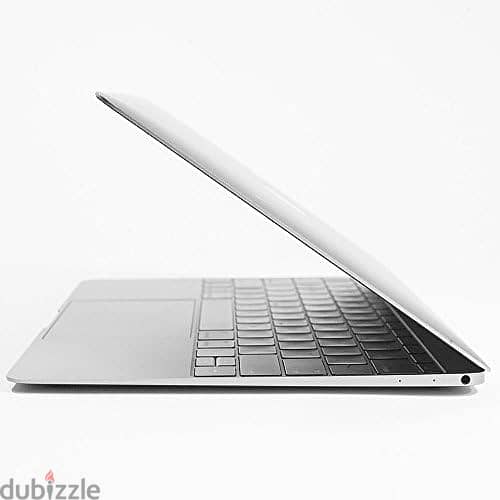 Macbook Air/ Core M3 / 128GB SSD / 8GB RAM 3