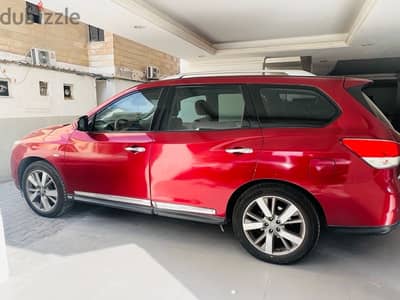 Nissan Pathfinder 2014