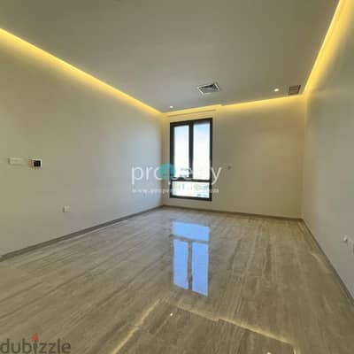 Brand new Five bedroom triplex with Roof for rent in Al Funaitees