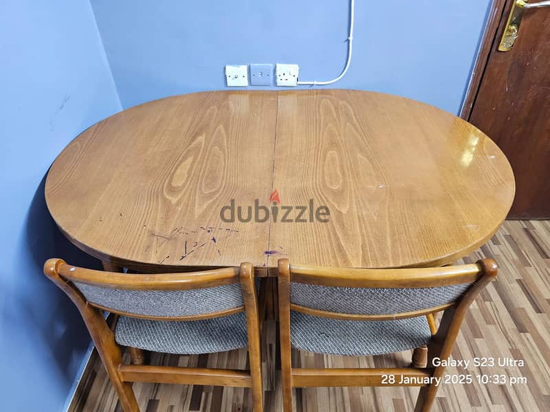 USED DINING TABLES FOR SALE 9