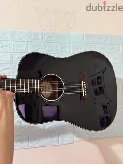 FENDER CLASSIC ACOUSTIC GUITAR