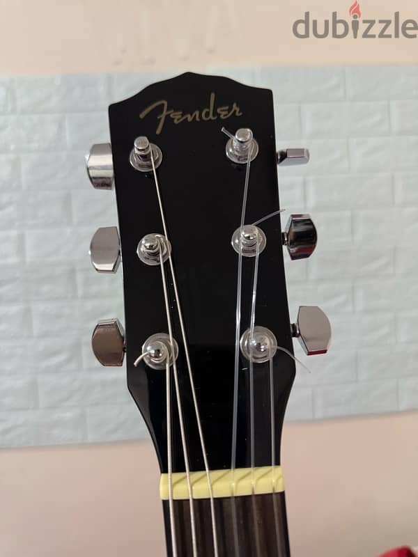 FENDER CLASSIC ACOUSTIC GUITAR 3