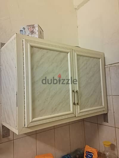 good condition kitchen cabinet