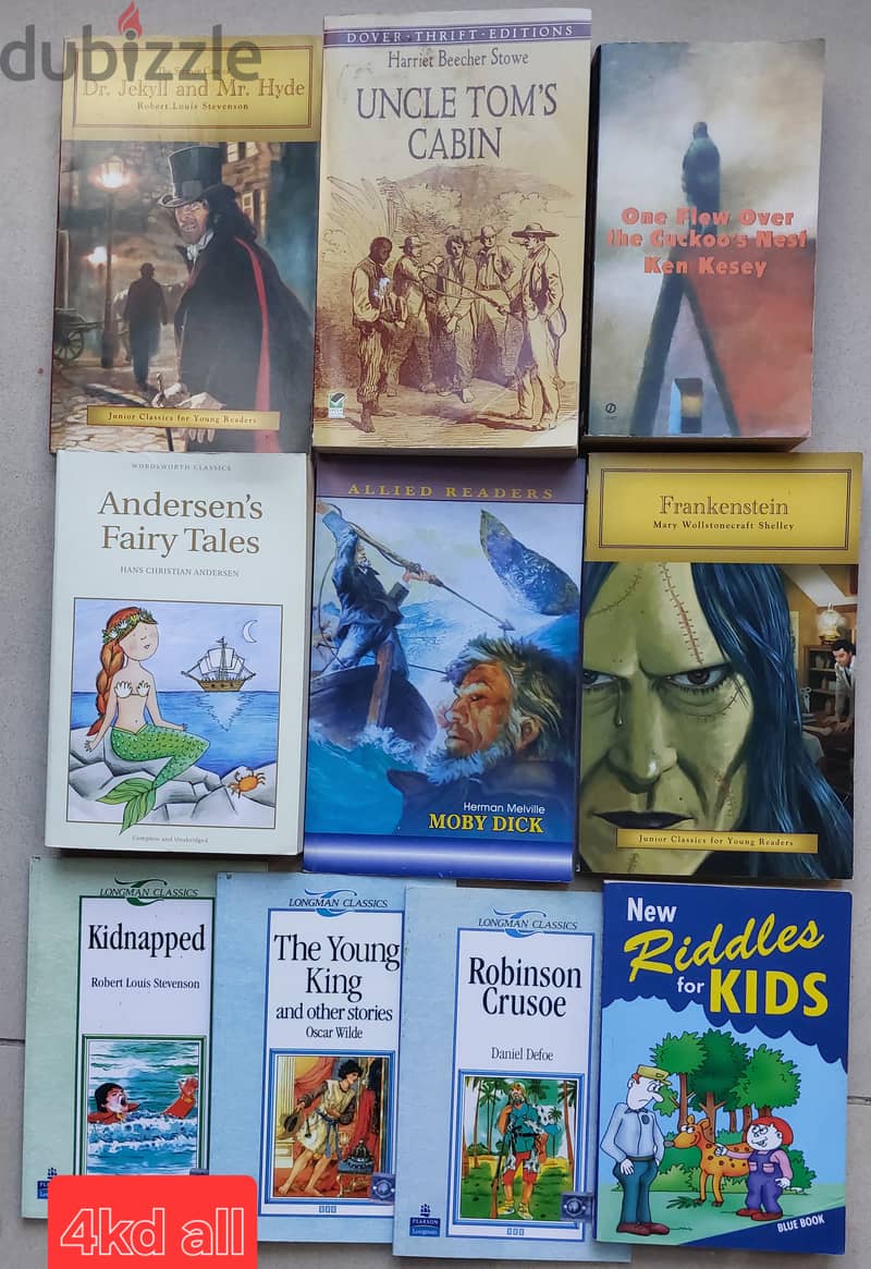 Books and folders for sale 5