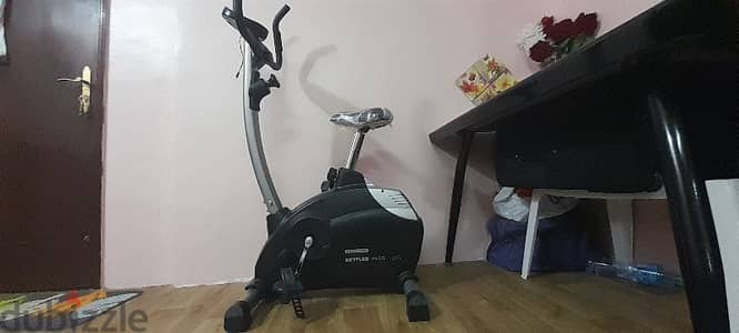 Indoor cycling equipment