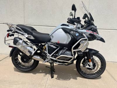 2024 BMW R1250GS Adventure (+97466574363)