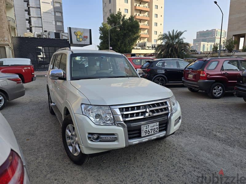 Mitsubishi Pajero 2020 perfect condition. 1