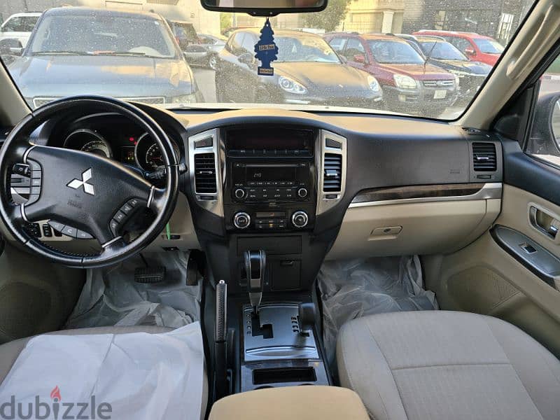 Mitsubishi Pajero 2020 perfect condition. 6